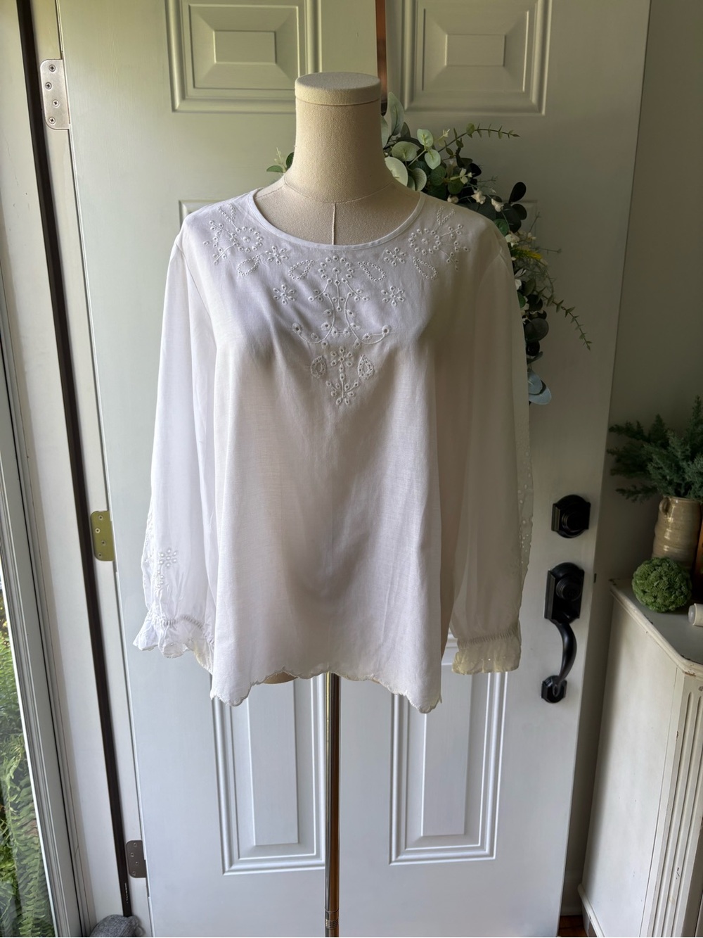 Polo by Ralph Lauren 100% Cotton White Embroidered Long-Sleeve Blouse